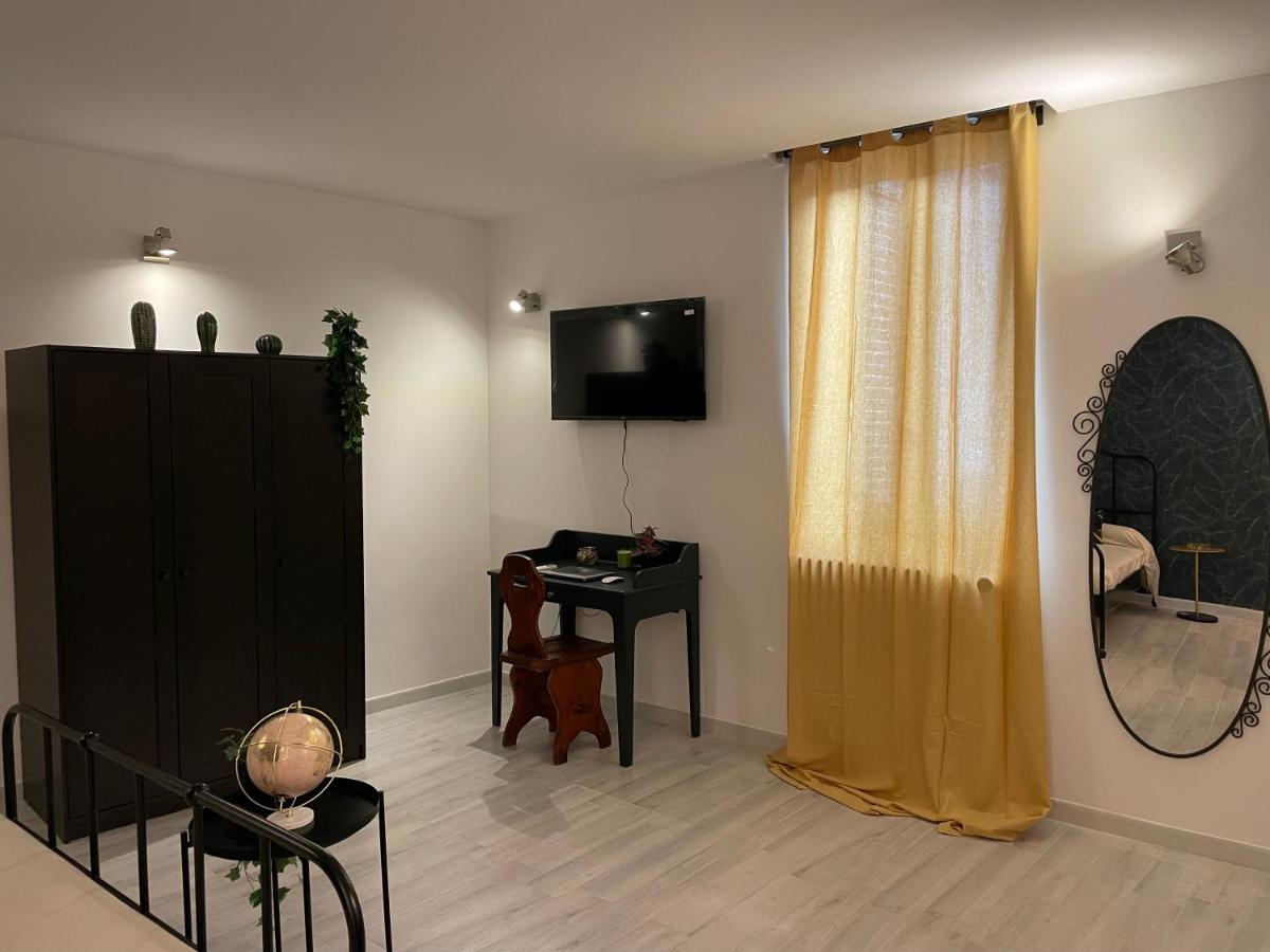 Arco Di Levante Alle Colonne Μπάρι Εξωτερικό φωτογραφία